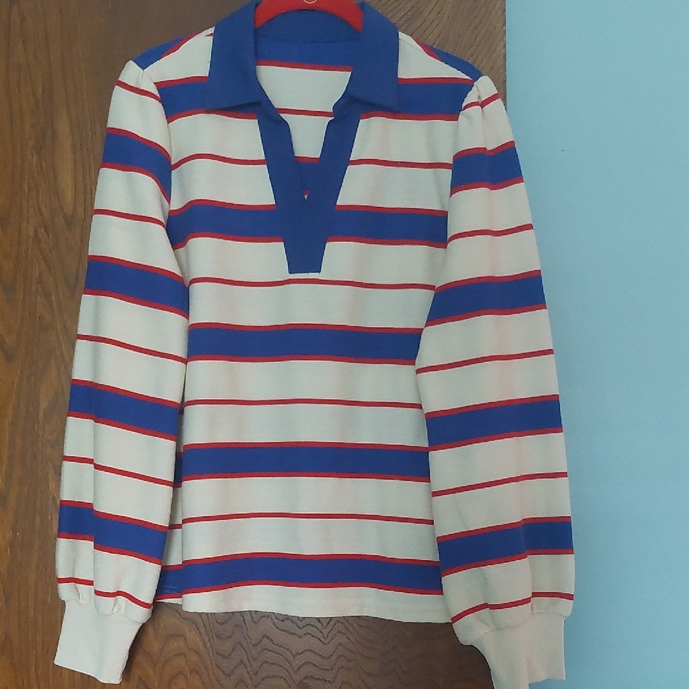 Retro Long-sleeved V-neck Polo Shirt